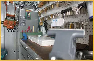 Paramount Locksmith Paramount, CA 562-566-4253 - 16-mobile-locksmith