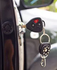Paramount Locksmith Paramount, CA 562-566-4253 - auto-01
